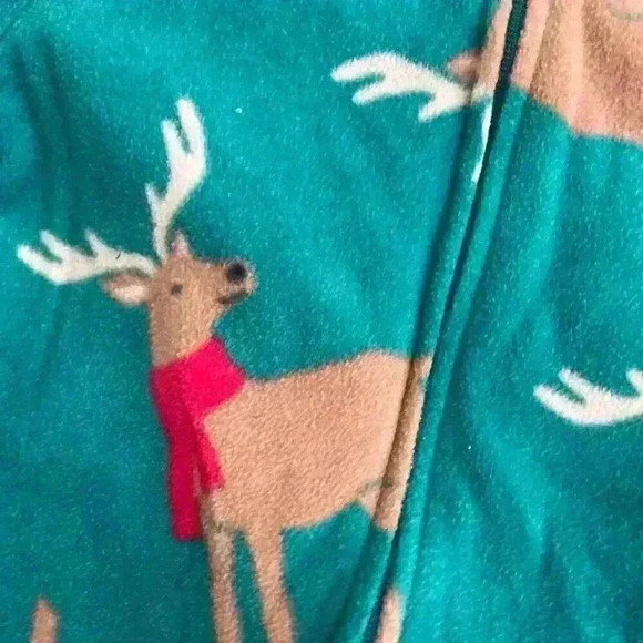 TWINS Christmas Size 12 months Carter's Reindeer Fleece Cotton Pajamas Set of 2 - Picture 6 of 7